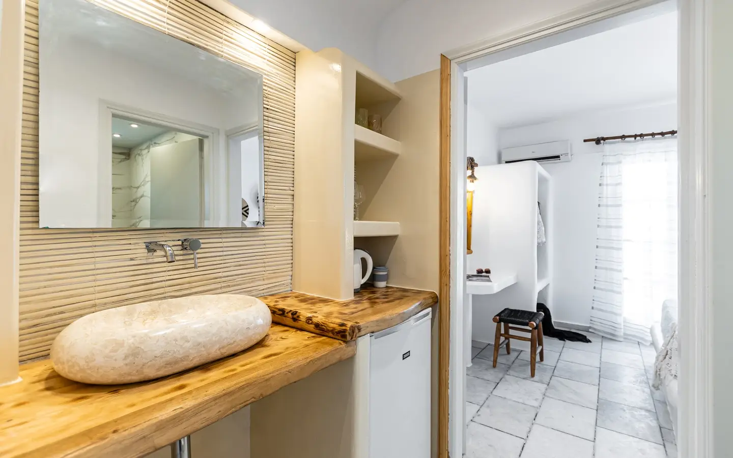 Naxian Serenity Grand Suite Sea View (15)